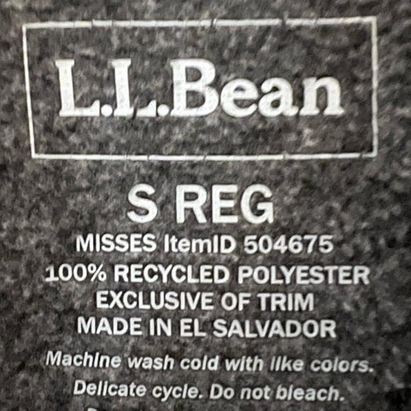 L.L. Bean Women’s Small Gray Fleece Vest - Picture 4 of 4